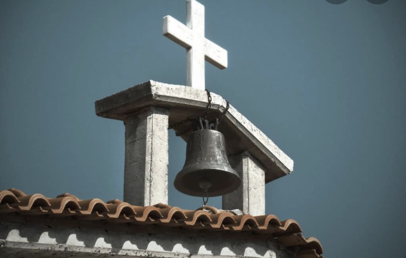 I hear the church bells&nbsp;ringing